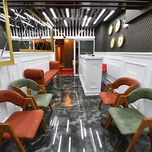 Sea Moon Otel